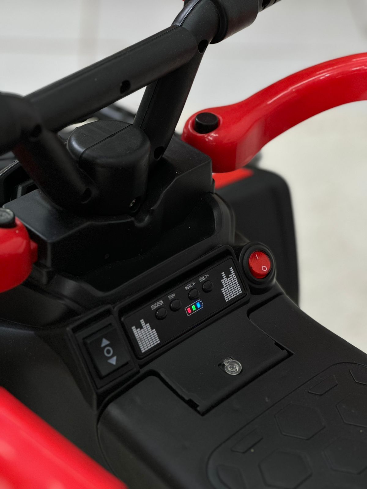 QUADRICICLO TC 916 6V
