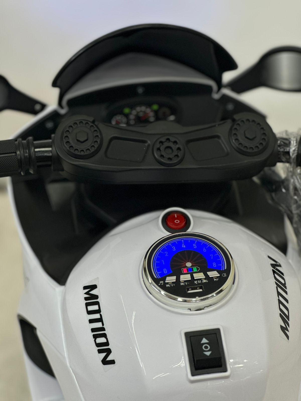 MOTO ELEC 950